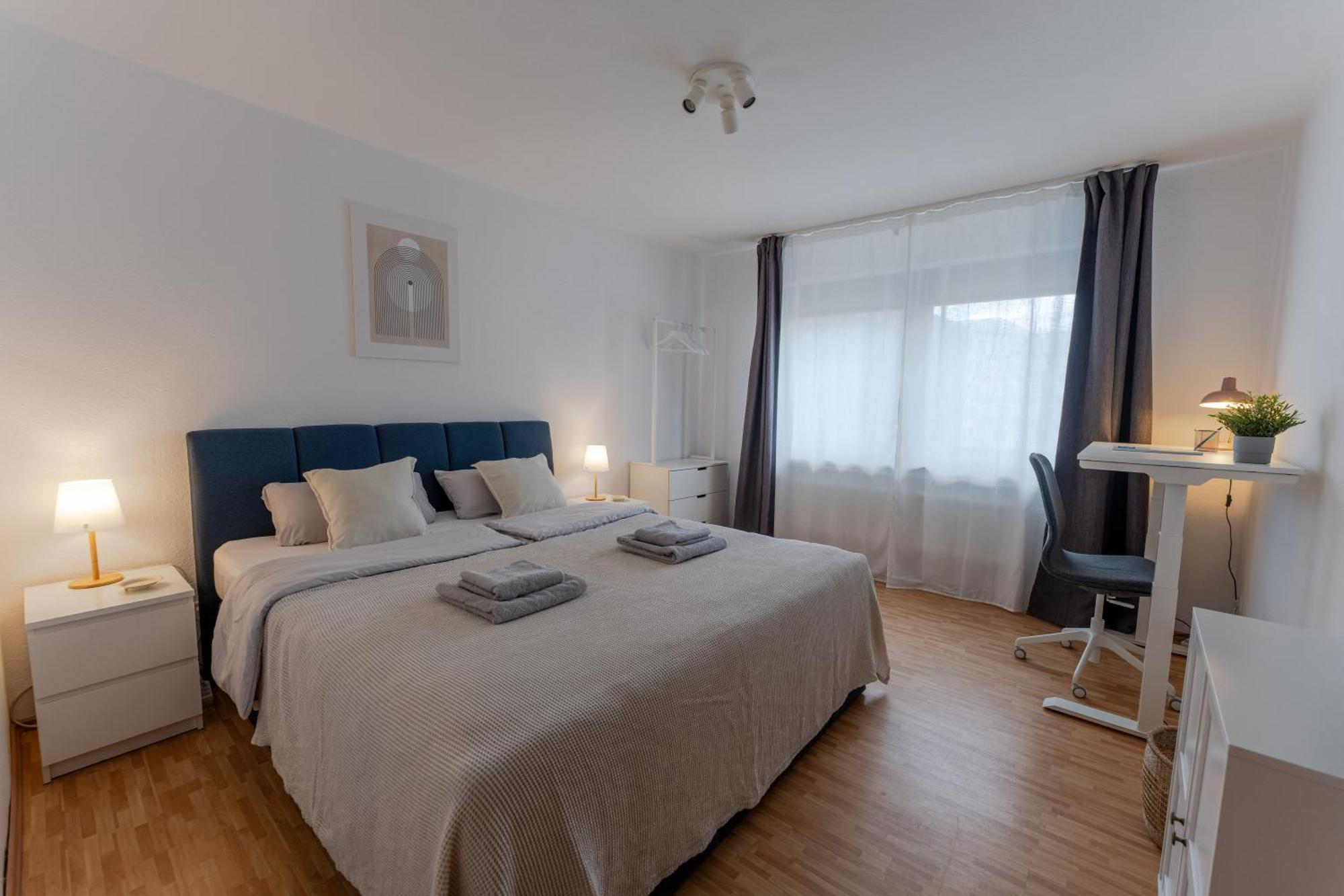 Stadtkern - Kingsize - 24H Check In - Arbeitsplatz - Nespresso - Vollausgestattet 埃森 外观 照片